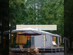 Σπίτι κάψουλας από χάλυβα 8 τόνων με ηλιακούς συλλέκτες και φωτισμό LED