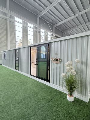 Bull 30*30 Flat Lamp Lighting 40ft Expandable Container Home T65mm EPS Χρωματική πλάκα από χάλυβα και πάχος δαπέδου 18mm