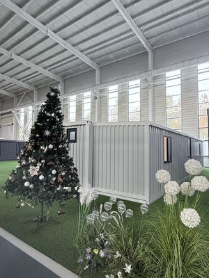 Ζυγισμένο χάλυβα 40ft επεκτάσιμα κοντέινερ σπίτι δύο υπνοδωμάτια κύριο δωμάτιο με πλαστικό χάλυβα συρόμενο παράθυρο 920 * 920mm Και διπλωμένο μέγεθος
