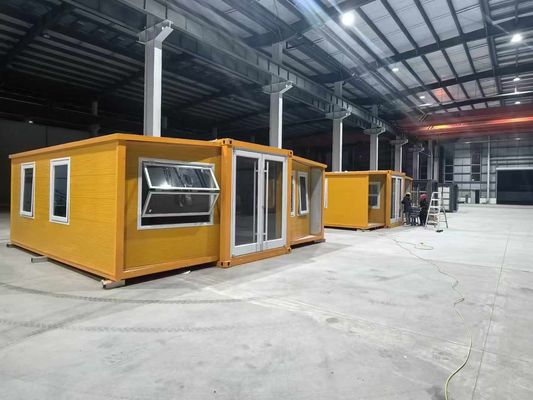 Προεγκατεστημένο σύστημα υδραυλικών εγκαταστάσεων Επεκτάσιμο σπίτι δοχείου με μόνωση από αφρό πολυουρεθάνιο και πόρτα ασφαλείας από χάλυβα